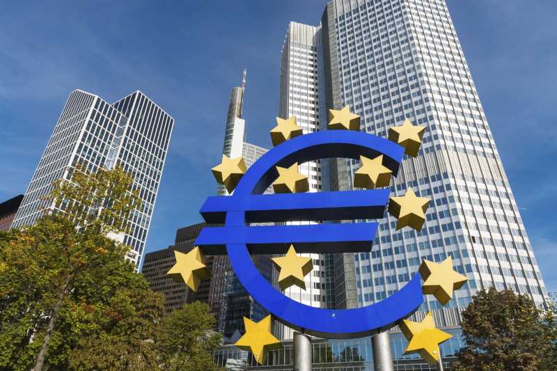 ECB Member Awaiting Data on Interest Rate Cut Decision